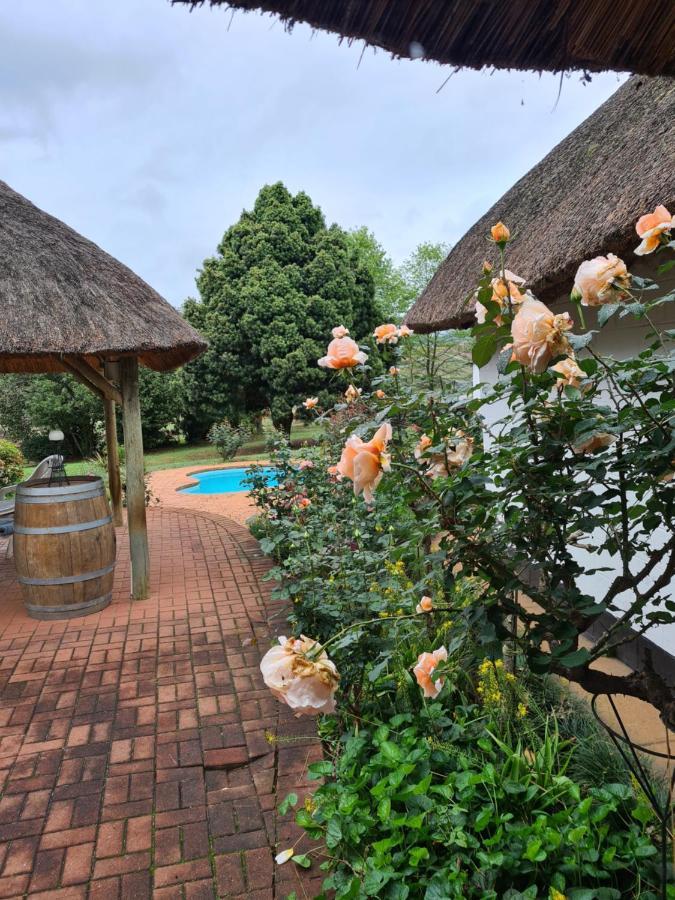 Piccadilly Farm Cottages Lions River Buitenkant foto