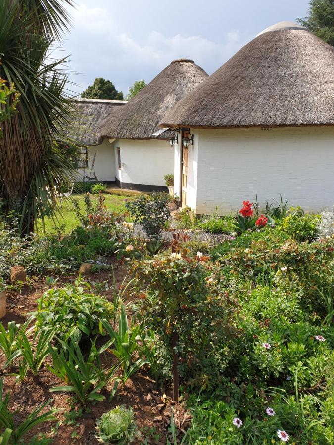 Piccadilly Farm Cottages Lions River Buitenkant foto